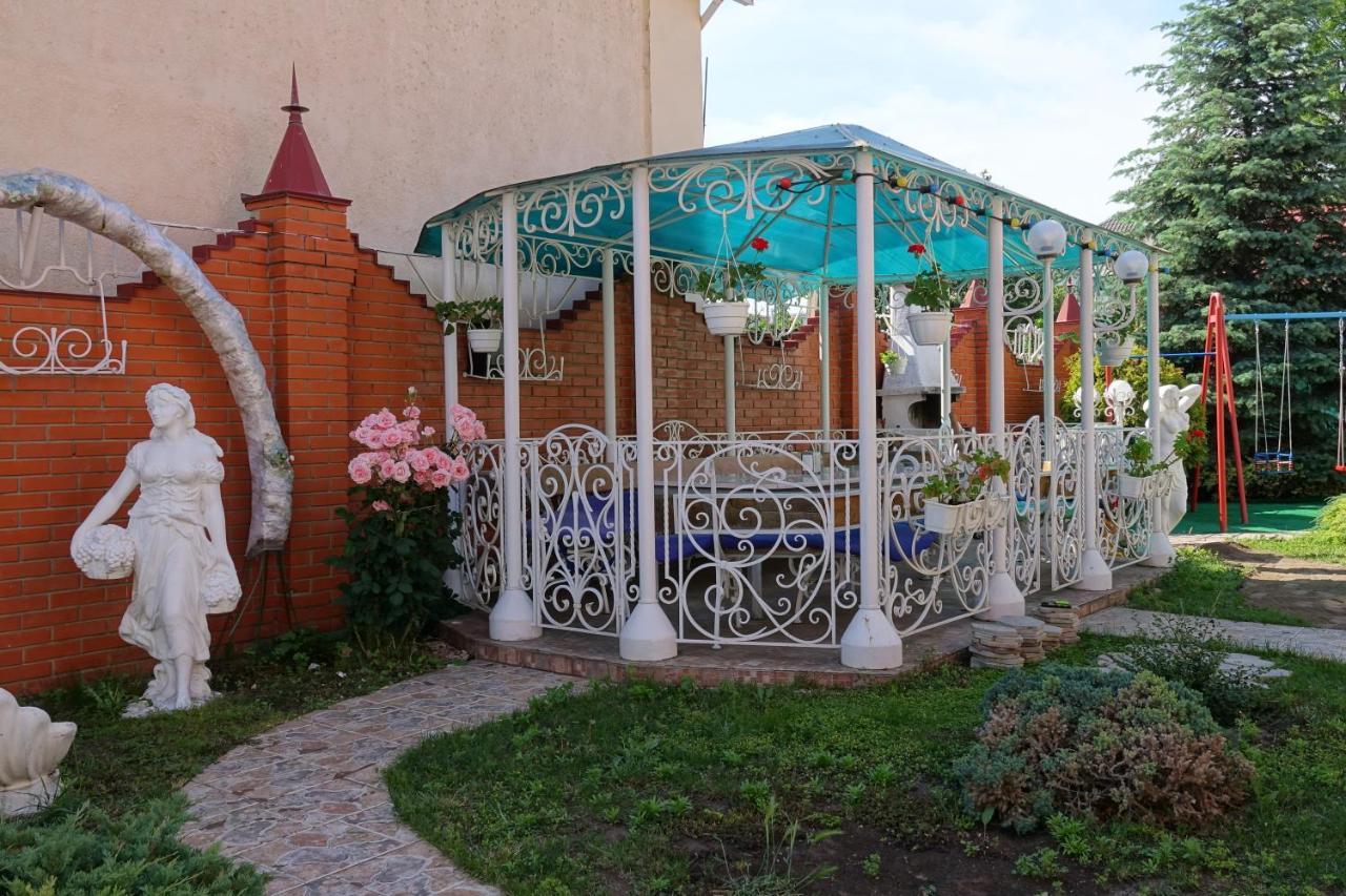 White House Apartments Odessa Exterior foto