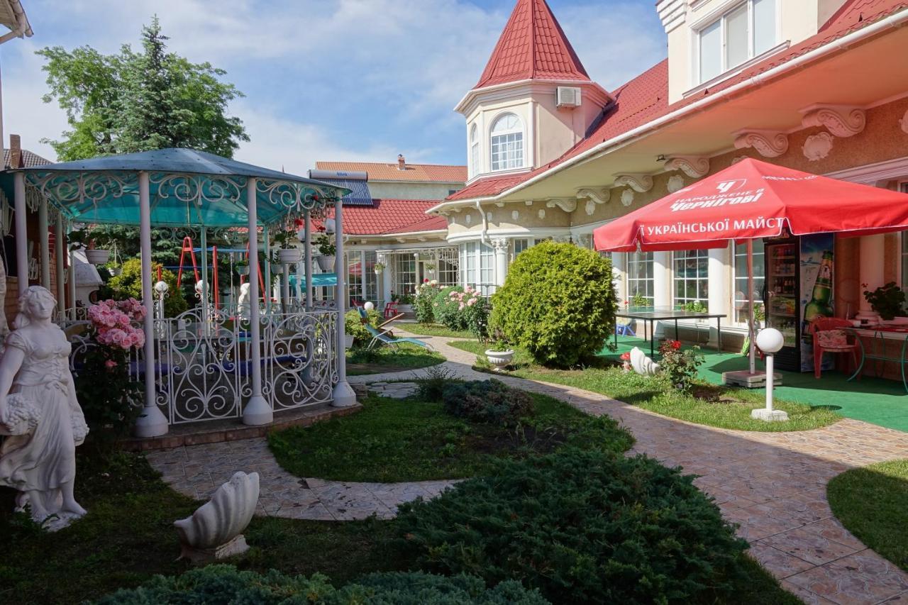 White House Apartments Odessa Exterior foto